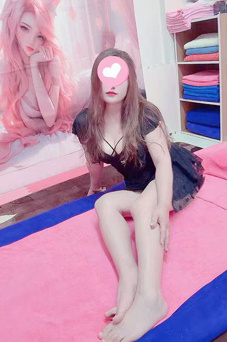 女孩4.png